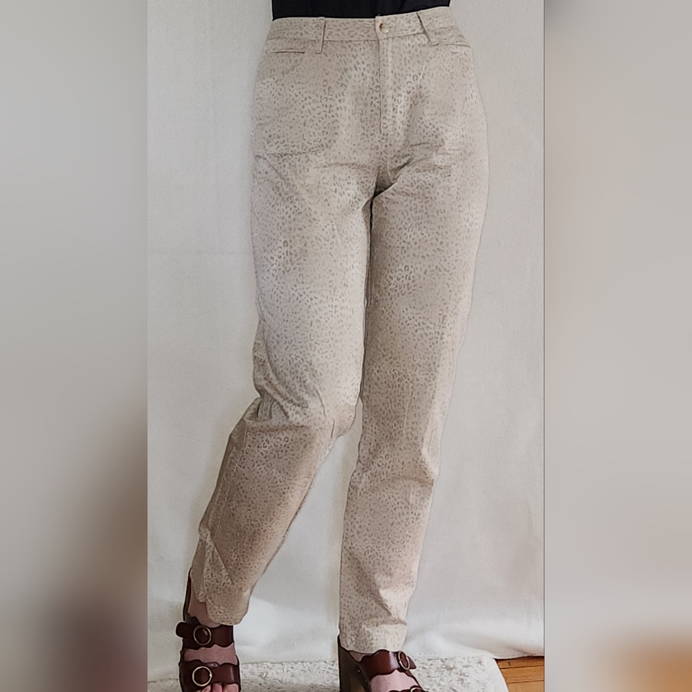 Nine & Company, Leopard Print Beige Pants, Size 4 Womans